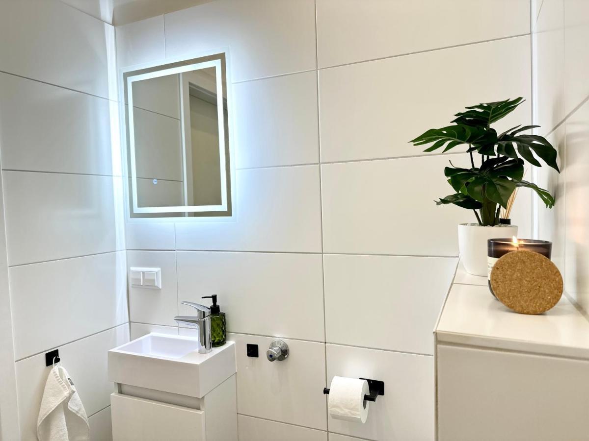 Mystay: Zentral I Design I Prime I Gaeste Wc هايدلبرغ المظهر الخارجي الصورة